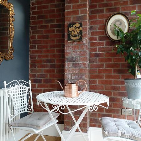 Apartamento The Rector'S Retreat At The Old Vicarage Lincoln Exterior foto