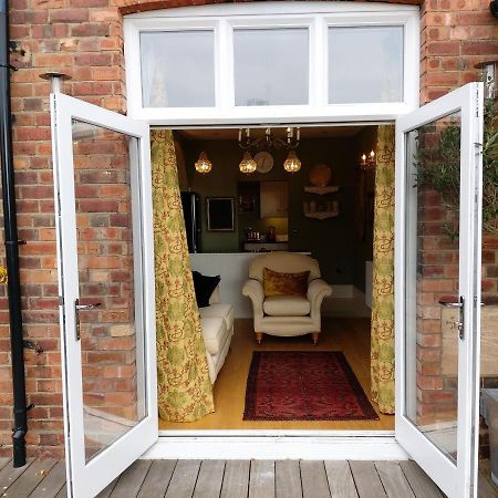 Apartamento The Rector'S Retreat At The Old Vicarage Lincoln Exterior foto